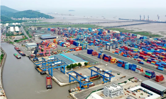 Устойчивость во внешней торговле Китая по -прежнему будет поддерживать Азию как центр мировой торговли